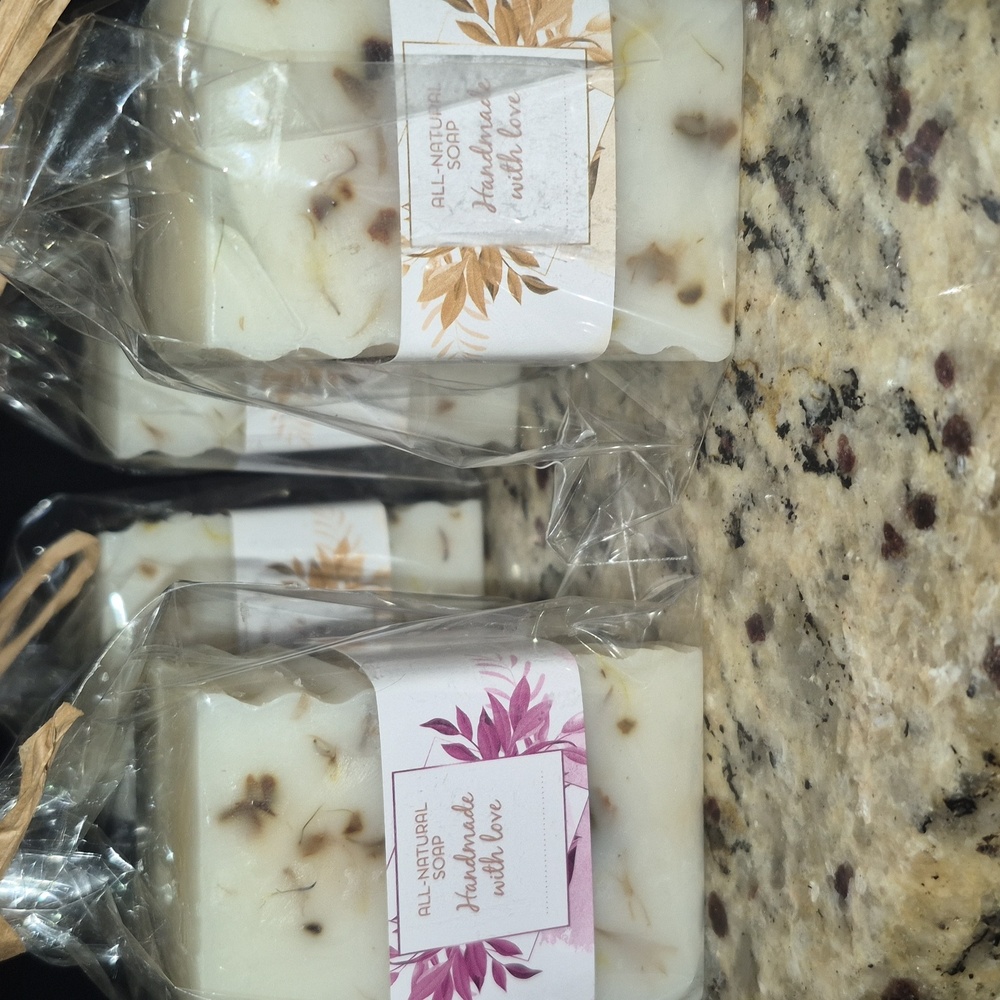 💎All-Natural Handmade Shea Butter Soap Winner's Choice - Picture 6 of 16